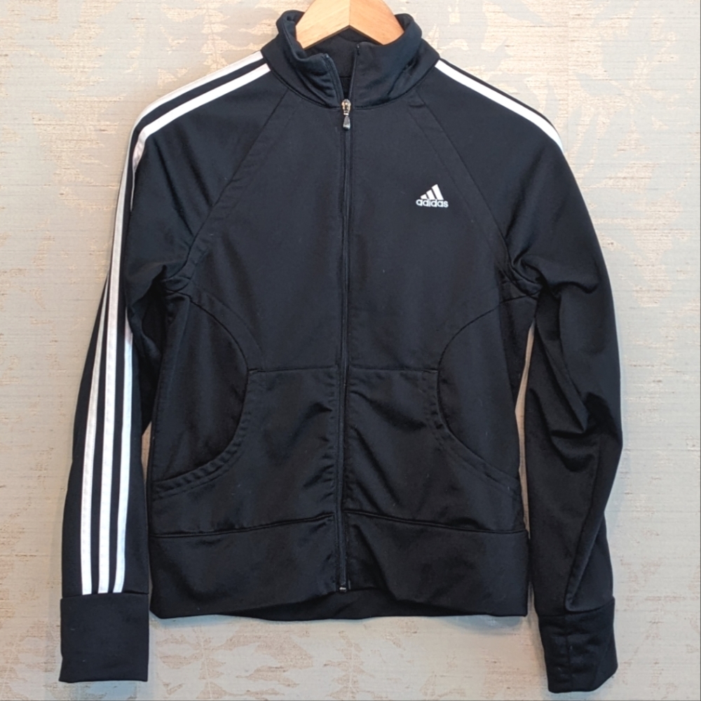 Women's Adidas black and white striped track jacket 🧥
